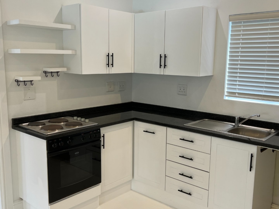  Bedroom Property for Sale in Keurboomstrand Western Cape